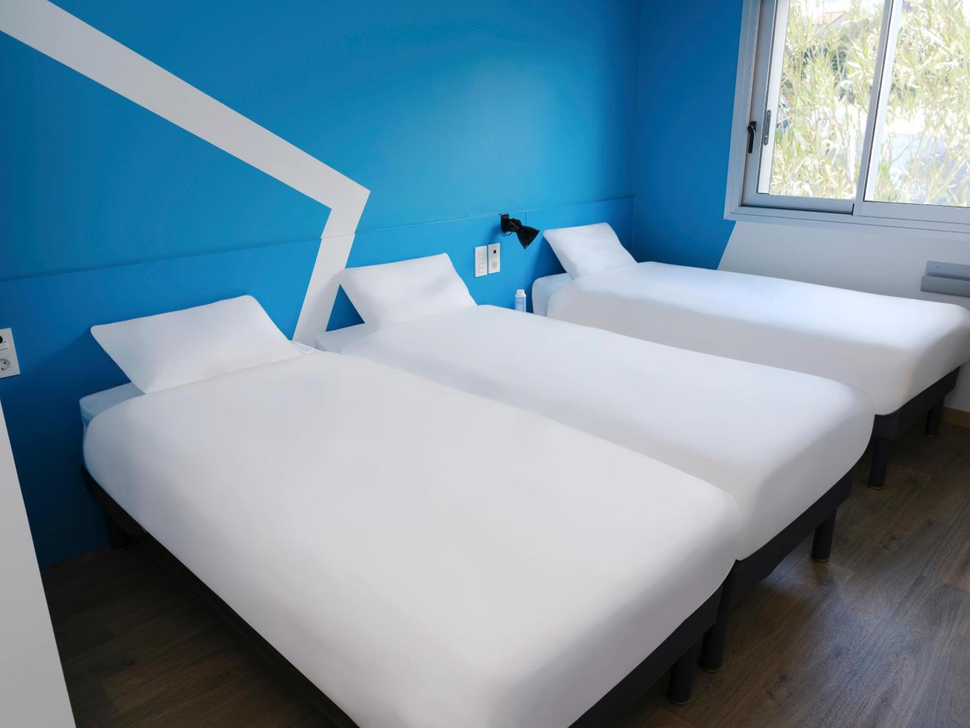 Ibis Budget Toulouse Colomiers Esterno foto