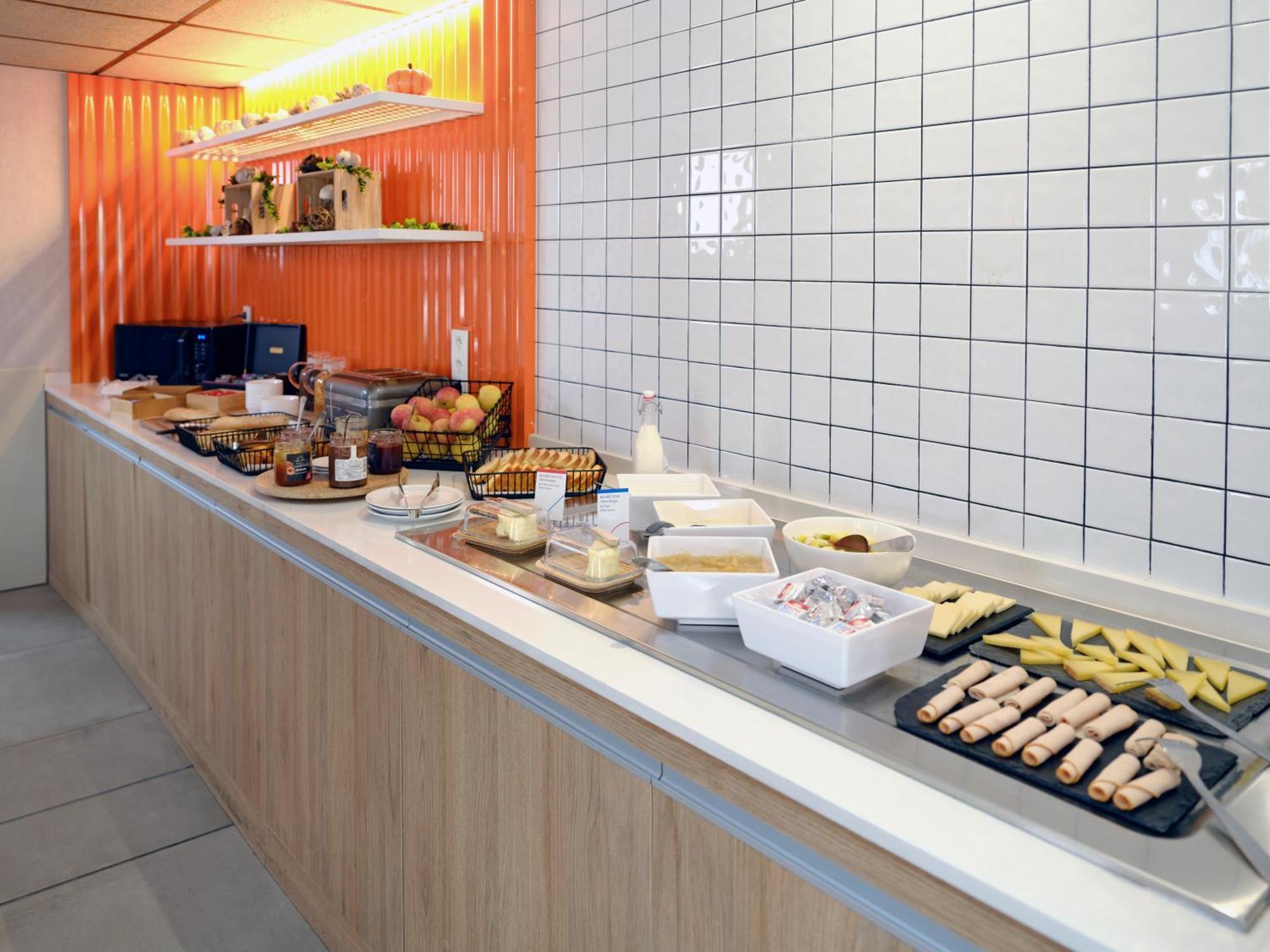 Ibis Budget Toulouse Colomiers Esterno foto