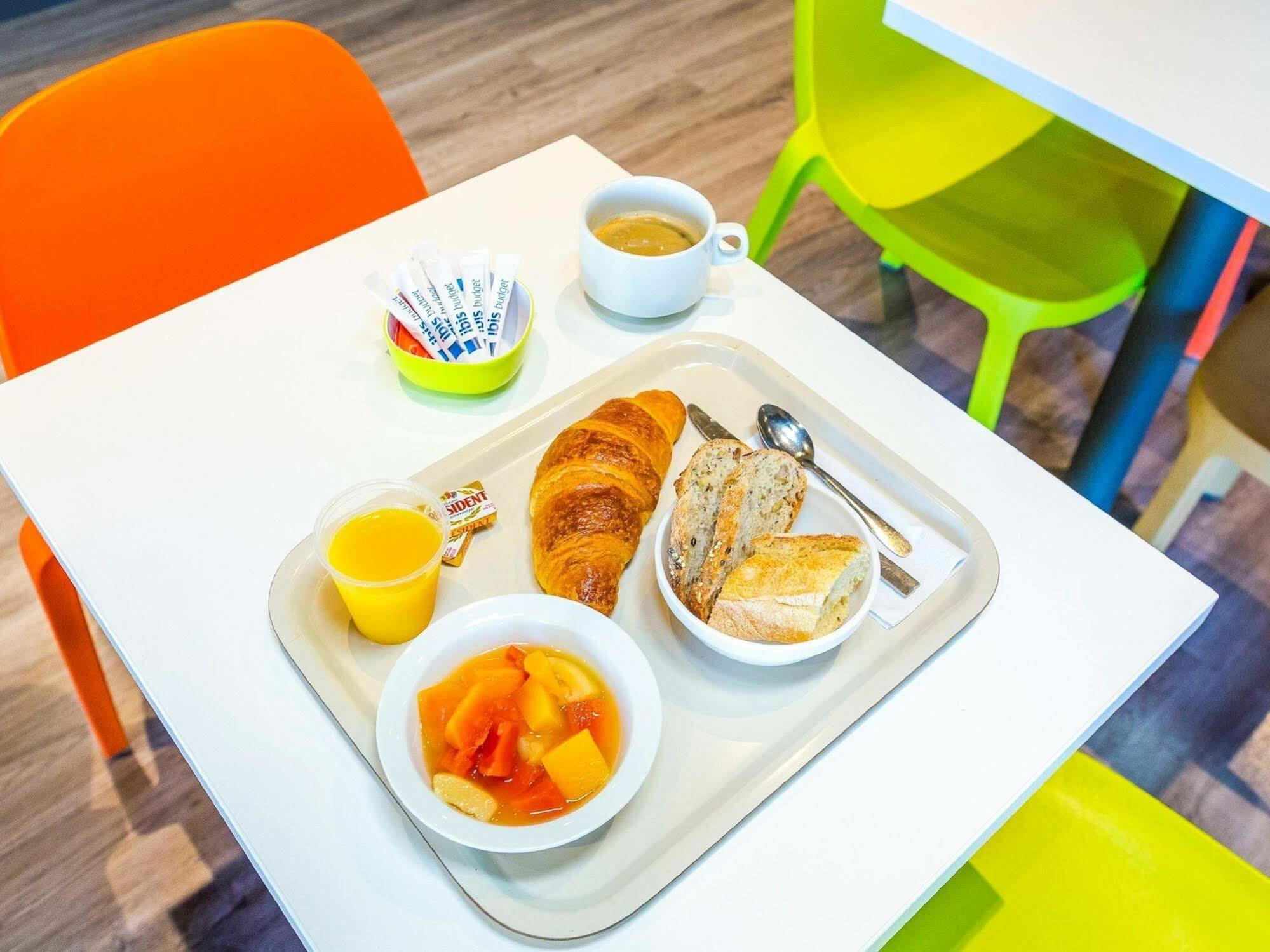 Ibis Budget Toulouse Colomiers Esterno foto